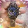 고급스러운 Lumous Dial Men Watch 43mm 주 캘린더 스테인리스 스틸 캐주얼 비즈니스 디스플레이 방수 광택 석영 깨끗한 공장 인기 손목 시계 Montre de Luxe