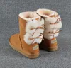 Bottes de neige Bottes en peau de mouton Style de mode nœud papillon garder au chaud court hiver en cuir vente chaude Aus U3280 court 2 arc femmes Coupon G3280