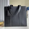 MEN Black Designer Bag Pu Leather Leather Case Case كل يوم يحملون حقائب كبيرة للرجال حزمة أعمال الكتف Crossbody M57308