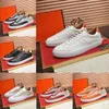 Classic casual sneakers men's fashion retro outdoor sports new casual white shoes Joker flat bottom