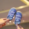 أحذية رياضية 2022 قماشية أولاد للأطفال