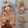 Perruques cosplay ondulées blondes cendrées avec une frange Cheveux synthétiques longs naturels pour les femmes Lolita Party Fibres résistantes à la chaleur Wigfactory direct