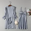 Vêtements de nuit pour femmes 2PCS Nighty Peignoir Strap Nightdress Lady Satin Lace Robe Robe Sets Summer Kimono Sleep Nightgown Home Wear