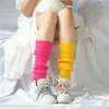 女性ソックス韓国キャンディーカラー甘い女の子編み足カバーソリッド秋の冬のスタイリッシュな弾性長チューブソック