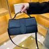 Bolsa feminina 2023 Primavera Nova Moda Sólida Moda Longa Portátil Bolsa de ombro Tamanho 24cm Dajidali