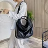 Designer Leather Tote Hobo Bag HBP Large Handbags for Women Big Shoulder Female Solid Color Simple Crossbody Bags Balck