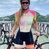 Sets de carreras Equipo profesional Traje de bicicleta de triatl￳n Skinsuit de manga corta Molcadas sexy de bicicleta ropa mujer ciclista kit roupa de ciclismo