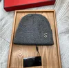Unisex Hulten Woolen Beanie Winter вязание черепа Cap Sports Hiphop шерстяные шапки 23 вязаные дизайнерские шапки Gorro Casua3159373