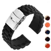 Titta på band 5 färger 18mm 20mm 22mm 24mm Universal Band Silicone Rubber Link Armband Wrist Strap Light för män Kvinnor Wristwatch