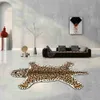 Carpets Imitation Animal Pattern Salon Rappin Imitation Tiger Leopard Match Couvre Couvraie non galet Faux Shaggy Bedroom Salon Tapis T221105