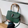 2022 Väska kvinnors väska Autumn Crocodile Texture Shell One Shoulder Casual Women's Bag Women