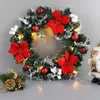 Decoratieve bloemen 2022 Kunstmatige kerstkrans met batterij aangedreven LED -licht touw voordeur hangende slinger decoratie