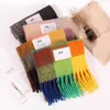 Bufandas de cachemir bufanda para mujeres para mujeres esenciales tejido envoltura de tejido para el cuello fsahion chales de lana a cuadros mantenga borlas calientes envolventes schal bufandas grises al por mayor