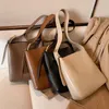 Casual Large Capacity Totes Designer Wide Strap Women Handbags HBP Shoulder Simple Bag Female Travel Tote Bag sac