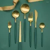 Set di posate 2022 Oro Stile Nordico In Acciaio Inox Cucchiaio Forchetta Coltello Bacchette Coltelli Da Bistecca Tavolo Da Zuppa Per La Cucina Se