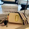 schoudertassen Luxurys Designers Tassen vrouwen handtas crossbody tas dame portemonnee eenvoudige veelzijdige metalen brief stevig leer Postman handtassen stijl zeer goed