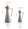 Storage Bottles Creative Ceramic Oil Tank Sealed Soy Sauce Bottle 400ml800ml Household Large Capacity Kitchen Supplies