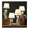 Lampes de table Animaux créatifs LED Chambre Lampe de chevet Rétro Résine Design nordique Ornements fins Décor de bureau debout B