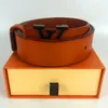 Fashion Classic Belt pour hommes et femmes ceintures de créateurs argentés Black Smooth Gold Buckle Largeur de cuir 3 8cm Wit296c
