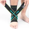 Manga de compresión de soporte de tobillo para asegurar la recuperación de lesiones y aliviar la tendinitis de Aquiles hinchada