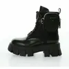 여성 Rois Boots 디자이너 Ankle Martin Boot Leather Nylon 탈착식 파우치 부티 군사 영감 전투 신발 크기 35-40