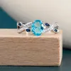 Pierścienie ślubne Bella Box Zaangażowanie dla kobiet mody dam biżuteria z owalnym kształtem niebieski kamień szlachetny 2022 Przybysze Rozmiar 6-10