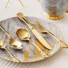Servis upps￤ttningar gyllene bestick bordsartiklar nordiska ih￥liga delikat retro rostfritt st￥l snidade aparelho de jantar set kc50tz