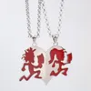 Pendentif Colliers Une Paire De Bijoux Design Rock ROUGE En Acier Inoxydable ICP Fou Clown Coeur Hachette Homme Femmes Collier Rolo Chaîne