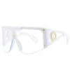 نظارات شمسية كلاسيكية بيضاء من قطعة واحدة للنساء بعدسات شفافة لركوب الدراجات واقي ضد الرياح نظارات رياضية كبيرة الحجم