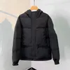 Designer Winter Cotton Jacket Nylonjacka YKK Metal dragkedja Parka Style varm vindtät vattentät hoodie broderad i 5 färger