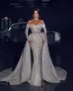 Robes de mariée étincelantes manches longues Bateau hors épaule paillettes Appliques 3D dentelle robes formelles train détachable robes de mariée balayage train Vestido de novia