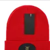 Designer classico Cappelli di berretto inverno autunno inverno uomini e donne alla moda cappellino a maglia universale con cappuccio da cranio caldi all'autunno