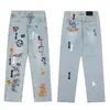Män kvinnor jeans modedesigner jeans denim jean för manlig smal passform lång rak hiphop motorcykel cyklister tvättade geometriska mönster 12 stilar storlek 28-40 svart vit