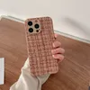 Dokuma INS Korean Taze Stil Yumuşak Telefon Kılıfları Tasarımcıları İPhone 14 Pro Max Plus iPhone14 13 12 11 TPU Şok geçirmez kamera lens koruyucu kapak