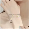 Bangle Bangle 1 stks Daisy Bracelet Vrouw Ins Niche Design Sense Twocolor Cold Wind sieraden Pastorale verse armbandbangle bangangebangl dho1q