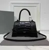 Sacs à cosmétiques Cas Sacs de luxe Designer Alligator Sac à bandoulière en cuir Poignée Argent Sac à main Dames Mode Messenger Sac à main pour W281A