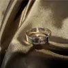 Дизайнер для вечеринок S925 Серебряное кольцо стерлингового кольца закрыто дополнительный простой подарок может быть настроен