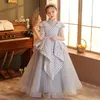 M￤dchenkleider elegante Quaste Pailletten bodenlange Bl￼tenlicht Luxus Perspektive V-Ausschnitt Langes Ballkleid Klavier Performance Kleid