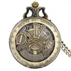 Montres de poche rétro épée boîtier creux pendentif en Bronze montre à Quartz analogique avec collier chaîne horloge accessoire cadeau pour hommes