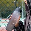 Bottiglie d'acqua Bottiglia da 1 litro per bambini con scala temporale Palestra Sport all'aria aperta Viaje Botella De Agua Vasos Plastico Con Tapa Y Pajita Gourde
