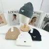 Nuovo designer cappello a maglia invernale inverno lana di lana di lana di lana femmini