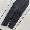 Designer 22sss Mulheres calças de grife de algodão Suspenders Vest com sinal de triângulo fêmea Milão Milão Casual Jeans solteira Louca de desnudação VQMS
