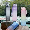 Vattenflaskor 1 L flaska för barn med tidsskala Gym utomhussport Viaje Botella De Agua Vasos Plastico Con Tapa Y Pajita Gourde
