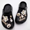 1Set Crystal Crown Metal Charms Accessories Clog Shoe Button Decoration Share Little Little Bear Charm للأحذية التمساح