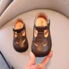 Flache Schuhe Frühling Herbst Retro Mädchen Leder Hohl Outs T Riemen Prinzessin Kinder Wohnungen Kind Casual Turnschuhe Jungen Kleinkinder