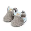 Primi camminatori Autunno Inverno nato Baby Shose Ragazzi Ragazze Scarpe per bambini in pile Stivaletti da neve caldi e morbidi Infant 018M 221107