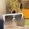 Solglasögon för Man Woman Unisex Designer Goggle Beach Cyclone Sport Mask Solglasögon Black Millionaires Square Design UV400 med BO258G