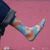 Chaussettes pour hommes femmes unisexe nouveauté coloré tie-dye haute qualité coton Skate Harajuku Hip Hop équipage bas dégradé Couple Long