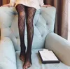 Çoraplar çorap seksi uzun çoraplar tayt kadın tasarımcılar moda siyah ve beyaz ince dantel örgü yumuşak nefes alabilen içi boş mektup sıkı külot