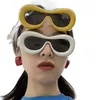 Солнцезащитные очки 2022 Мода надутая маска женщин панк панк овальный толстый каркас Candy Colors Солнцезащитные очки UV защита Y2K One Piece Eyewear1676507